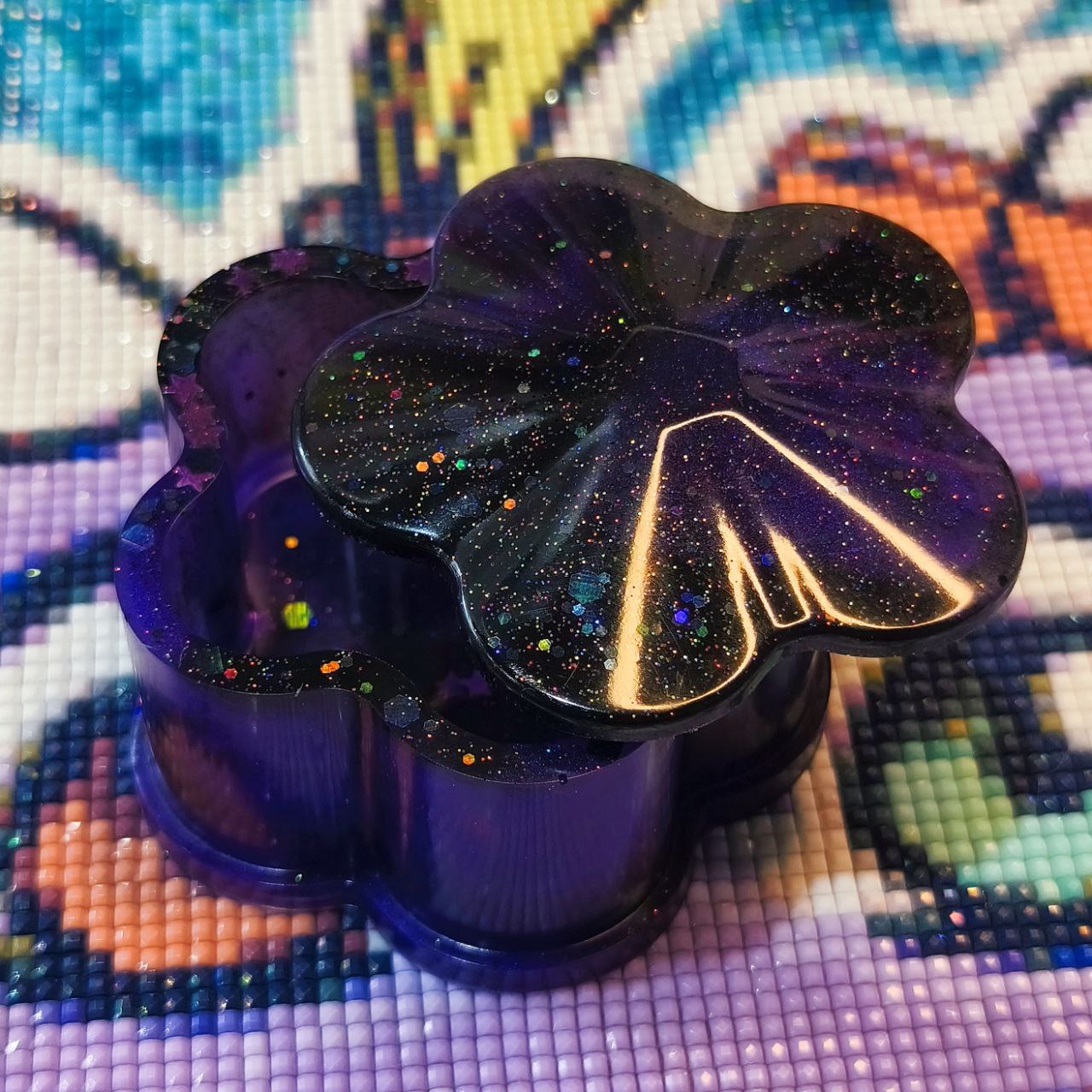 Boîte à bijoux en résine