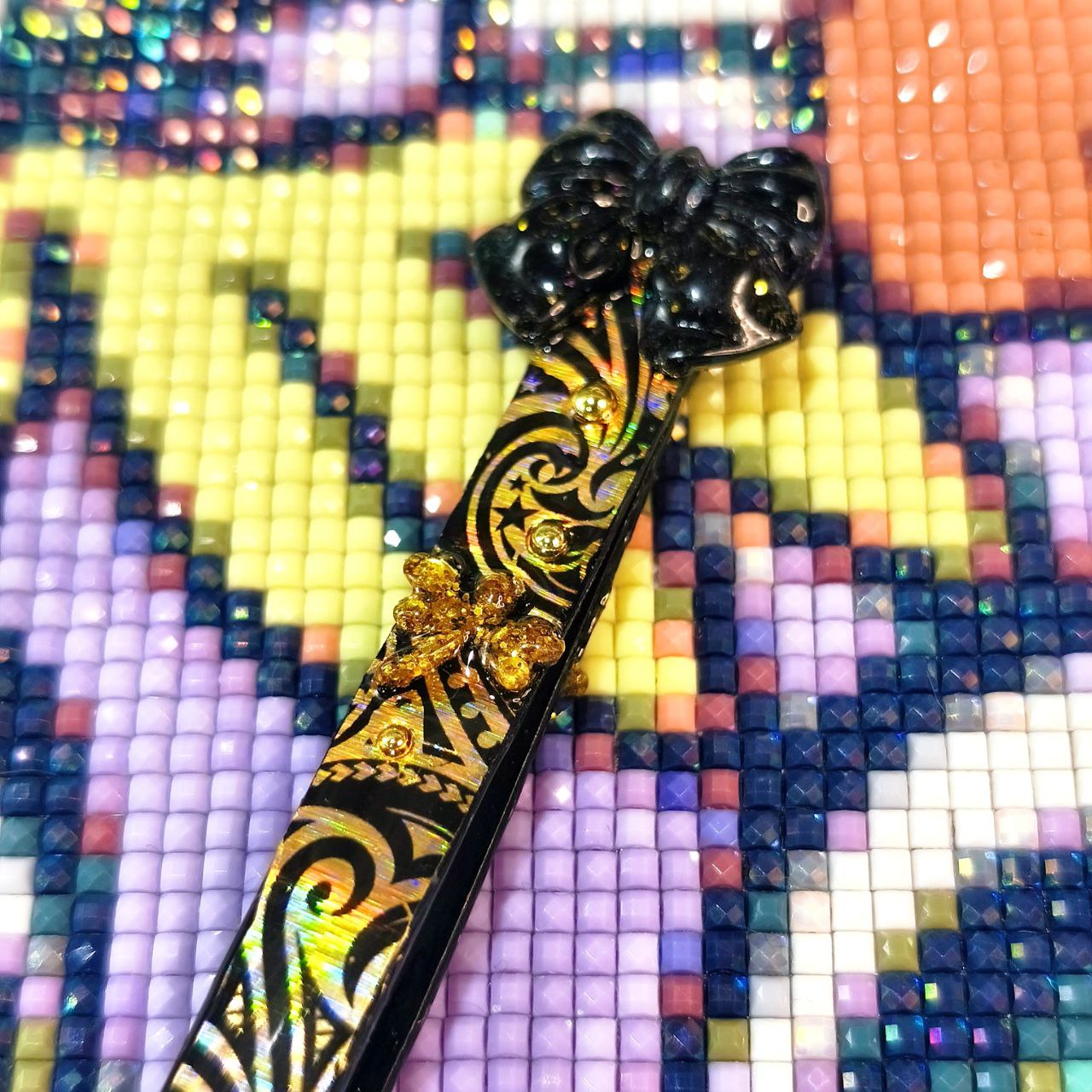 Pinzas Decoradas -  Dorado y Negro