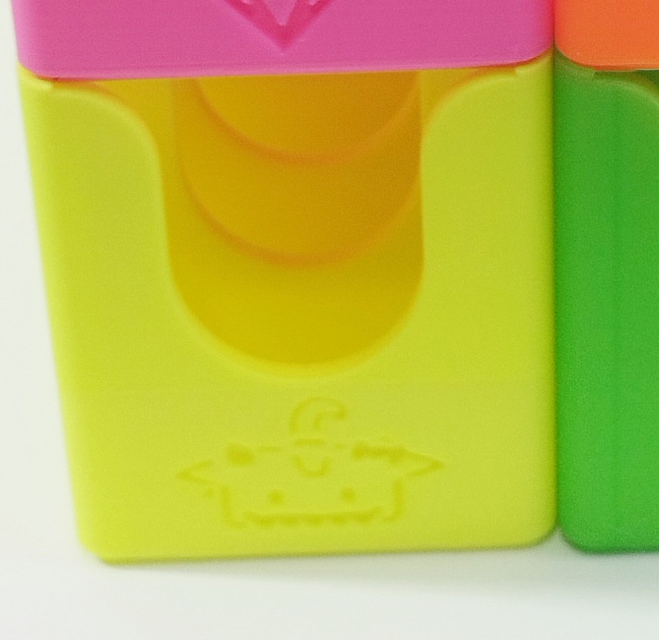 GlittyZip Organizer